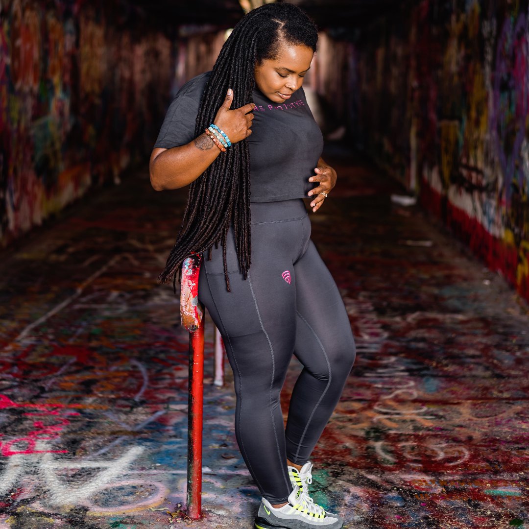 The Prototype Feminine Performance Leggings Charcoal/Pink - The Prototype The Prototype Feminine Performance Leggings Charcoal/Pink